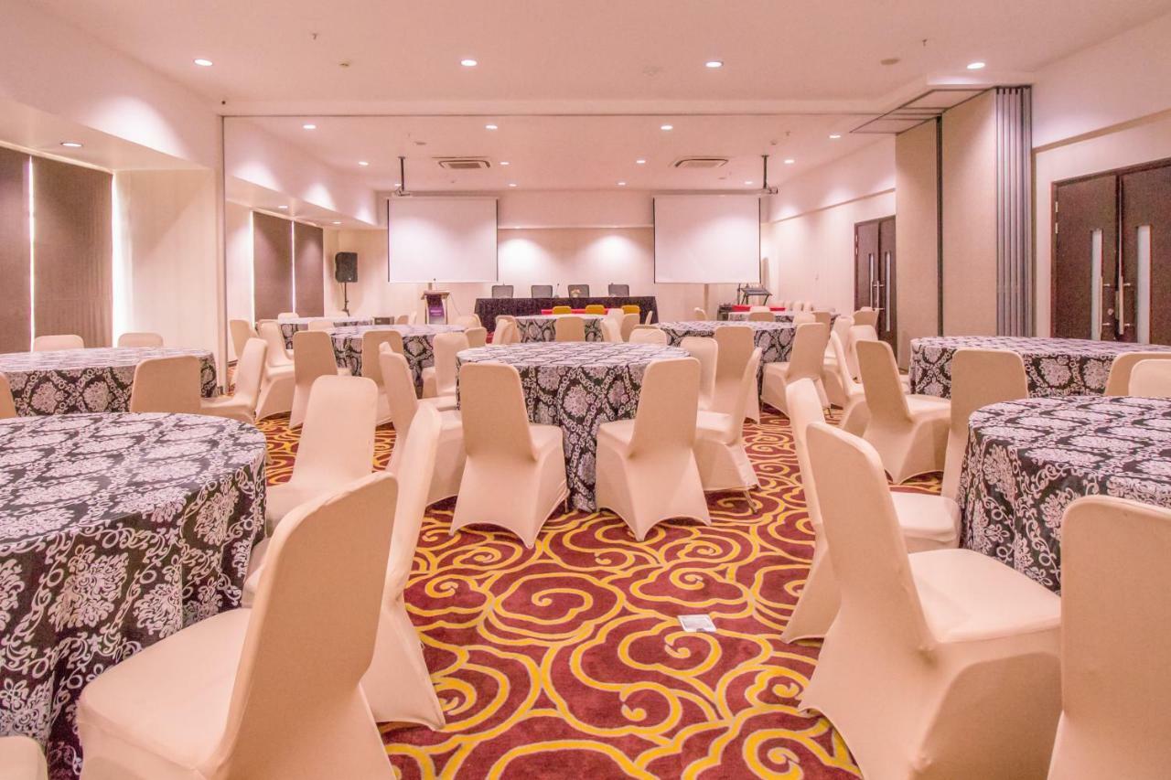 Mercure Pontianak City Center Exteriér fotografie